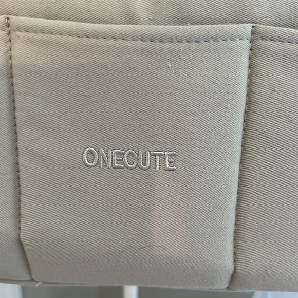 EUC Puppy Carrier - Picture 2 of 12